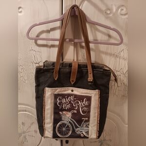 Sixtease CUTE Handbag 🌺